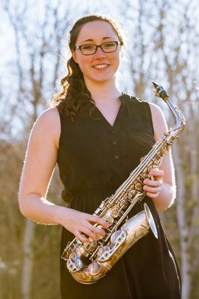 Amanda Kinnear, Saxophone